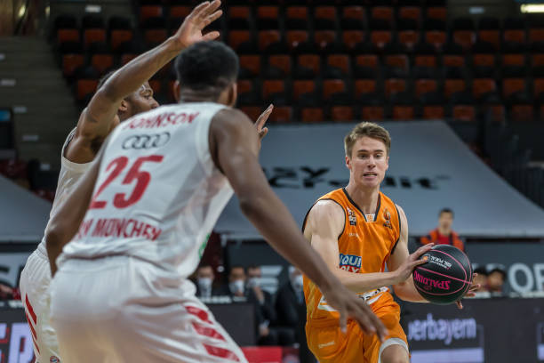 个人突破与 个人突破与