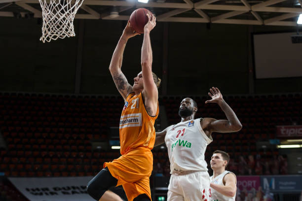 无论是教练 无论是教练