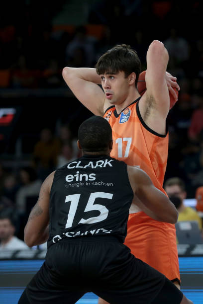 比赛开局 比赛开局