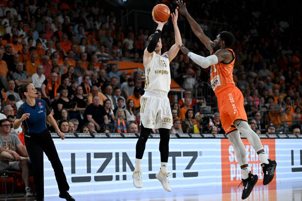 的凝聚力 的凝聚力