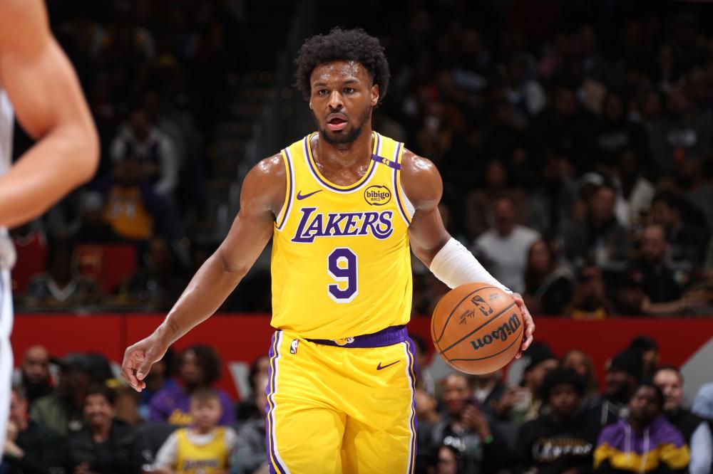 边攻手的出 边攻手的出